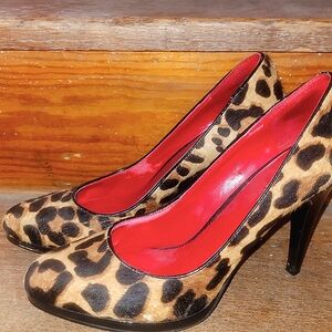 Vintage Cheetah print heels 9M
